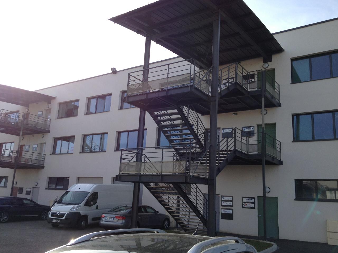Local d'activité Villeurbanne 200m² Location local d'activité Villeurbanne Rhône OLACT2311701 1